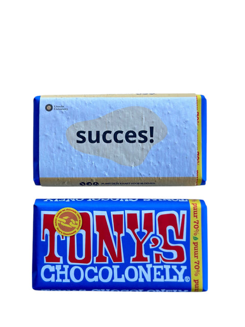 Tony's Chocolonely reep met wikkel van groeipapier